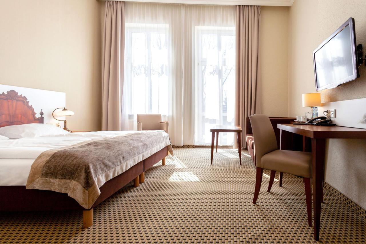 קולובז'ג Jantar Hotel & Spa By Zdrojowa מראה חיצוני תמונה